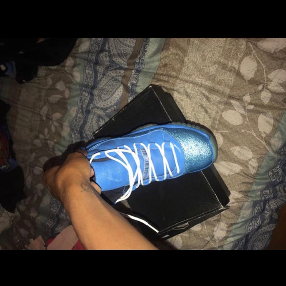 Customized Legend Blues